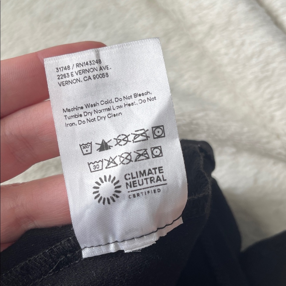 Reformation Rylan Knot Two Piece Set - Picture 5 of 5